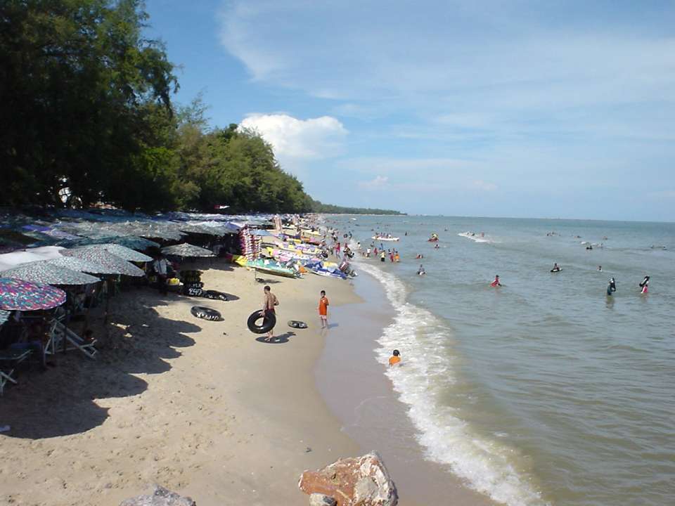 หาดชะอำ